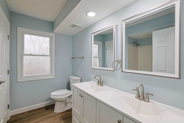 6210 N Shadow Hill Way, Miami Twp, OH 45140