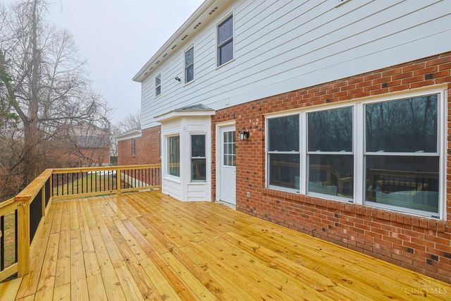 6210 N Shadow Hill Way, Miami Twp, OH 45140