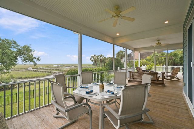 5027 Barrier Island Court, Mount Pleasant, SC 29466