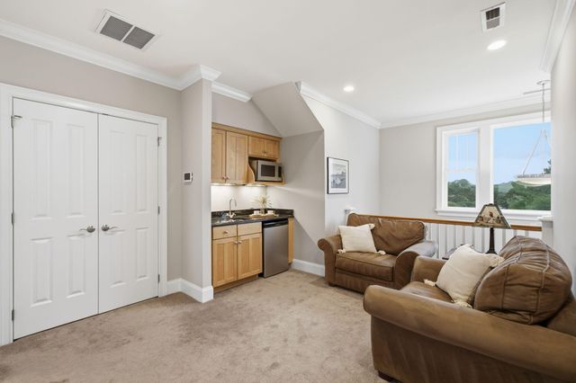 5027 Barrier Island Court, Mount Pleasant, SC 29466