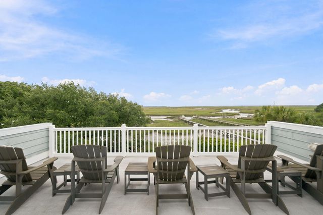 5027 Barrier Island Court, Mount Pleasant, SC 29466