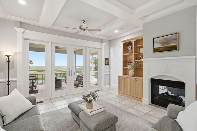 5027 Barrier Island Court, Mount Pleasant, SC 29466