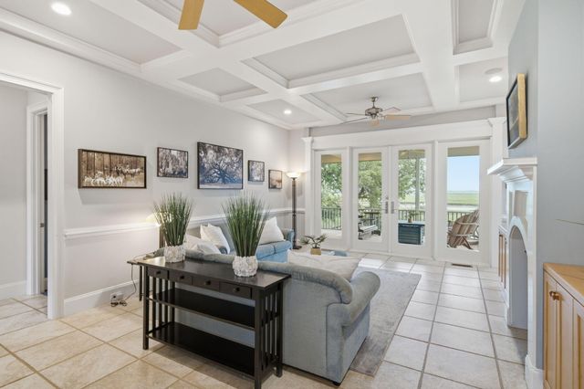 5027 Barrier Island Court, Mount Pleasant, SC 29466
