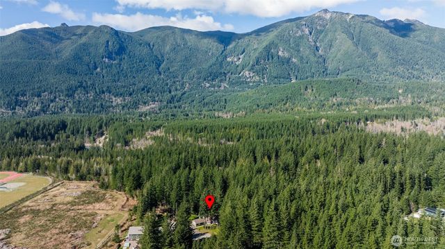13892 473rd Court SE, North Bend, WA 98045