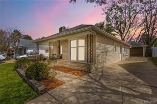 7466 Fenton Street, Dearborn Heights, MI 48127