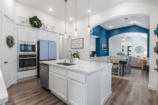 535 Chestnut Reef Court, Conroe, TX 77304