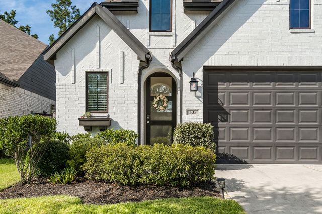 535 Chestnut Reef Court, Conroe, TX 77304