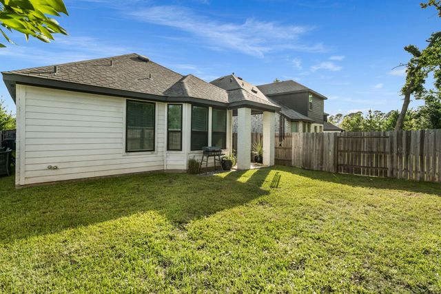 535 Chestnut Reef Court, Conroe, TX 77304