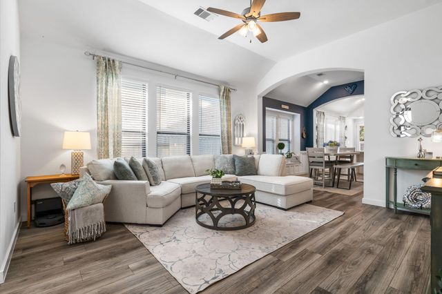 535 Chestnut Reef Court, Conroe, TX 77304