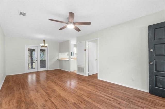 907 Dauphine Circle, Daphne, AL 36526