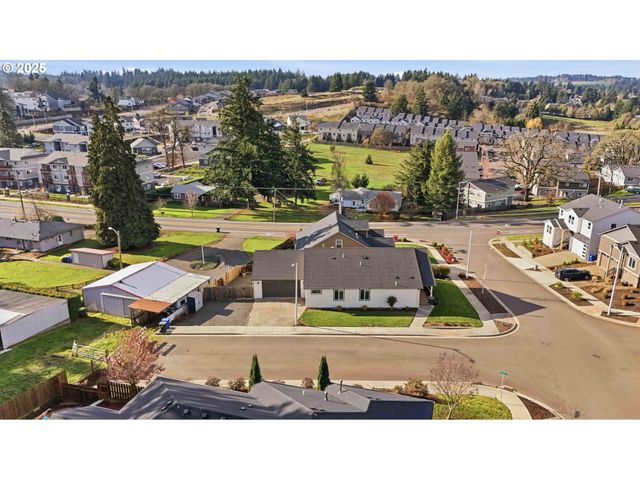 112 SUMMIT VIEW Ave, Salem, OR 97306