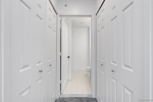 22241 Atlantic Pointe, Farmington Hills, MI 48336