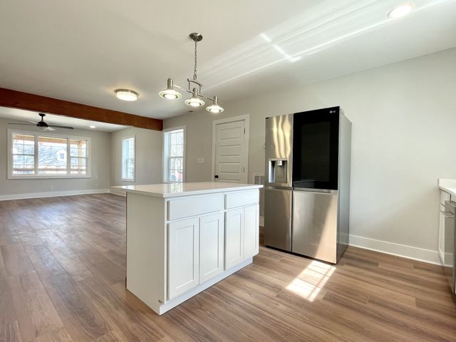 213 Mockingbird Dr, Columbia, TN 38401