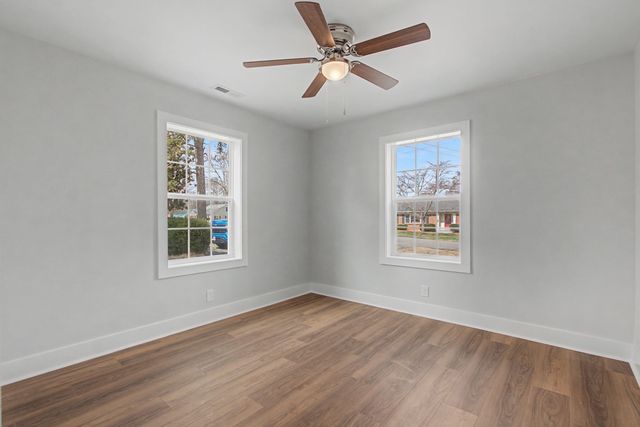 213 Mockingbird Dr, Columbia, TN 38401