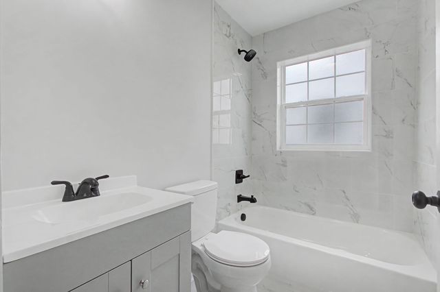 213 Mockingbird Dr, Columbia, TN 38401