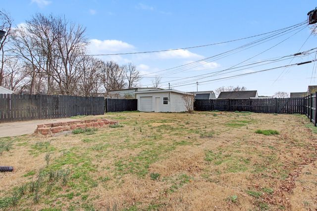 213 Mockingbird Dr, Columbia, TN 38401