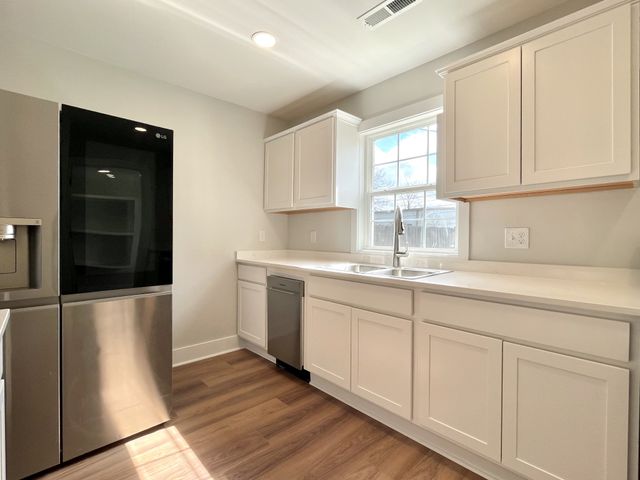 213 Mockingbird Dr, Columbia, TN 38401