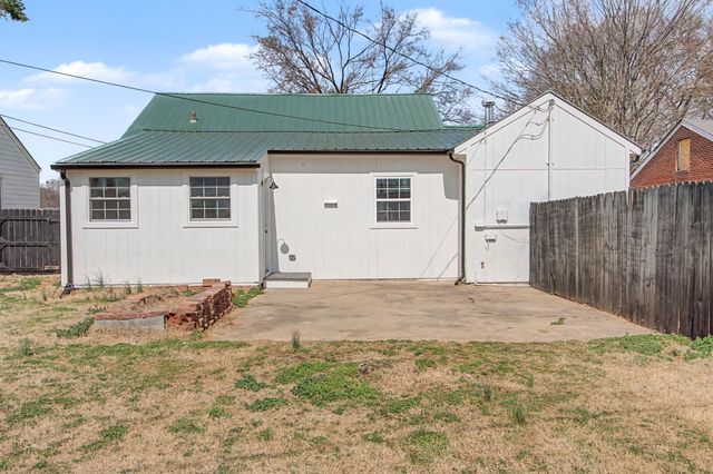 213 Mockingbird Dr, Columbia, TN 38401