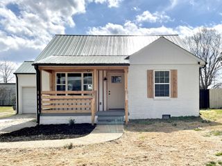 213 Mockingbird Dr, Columbia, TN 38401