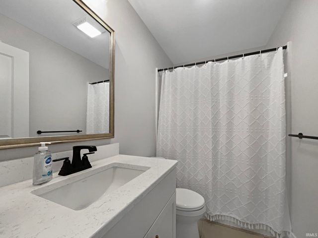 4300 Chaska Drive, Evansville, IN 47725