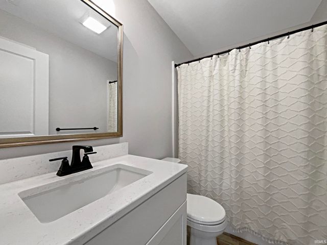4300 Chaska Drive, Evansville, IN 47725