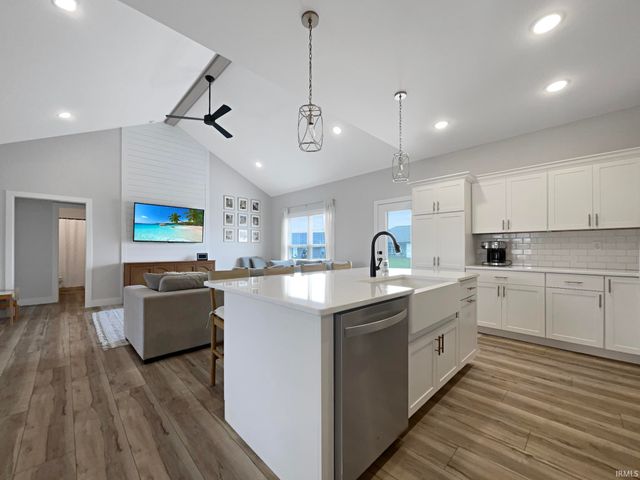 4300 Chaska Drive, Evansville, IN 47725
