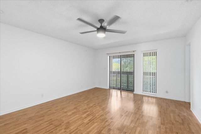 9985 W Atlantic Boulevard 9985, Coral Springs, FL 33071