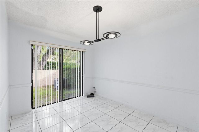 9985 W Atlantic Boulevard 9985, Coral Springs, FL 33071