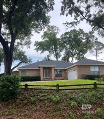 2204 Club House Drive, Lillian, AL 36549