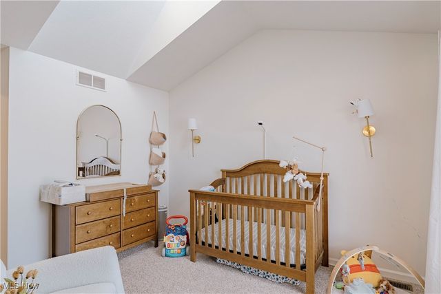 26 Grandview Drive, Rocky River, OH 44116