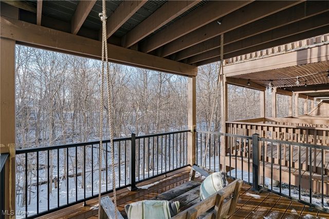 26 Grandview Drive, Rocky River, OH 44116