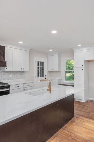 17 COUNTY ROAD 233 RD, Corinth, MS 38834