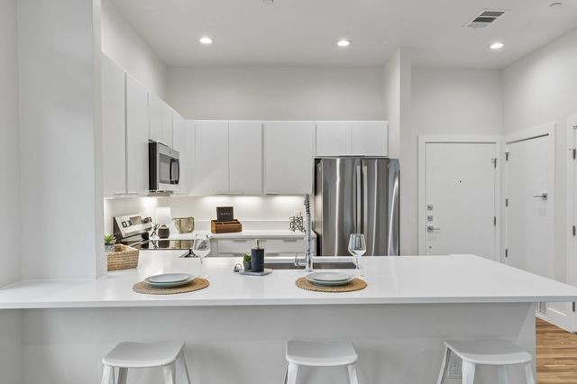 5021 Bryan Street, Dallas, TX 75206