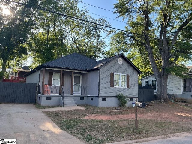 7 4th Street, Greenville, SC 29611