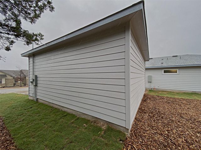20915 Oak Dale DR, Lago Vista, TX 78645