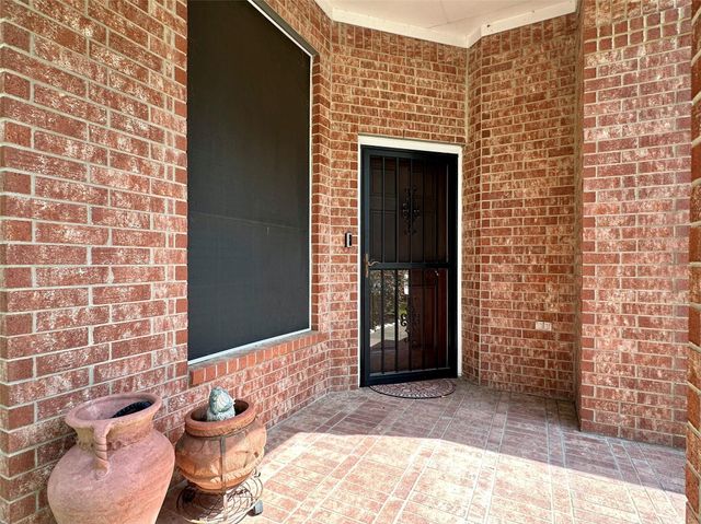 4903 Sea Oak Court, Pasadena, TX 77505