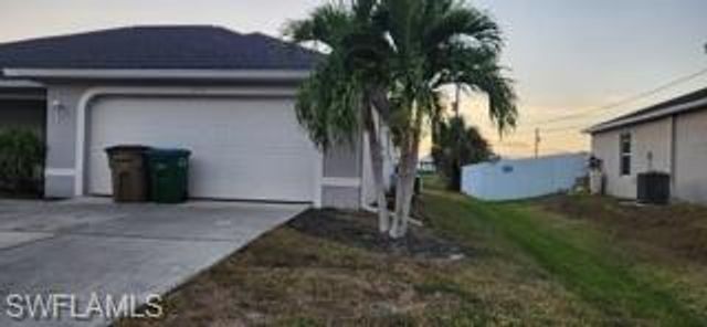 2118 NE 13th PL, Cape Coral, FL 33909