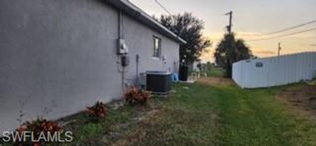 2118 NE 13th PL, Cape Coral, FL 33909