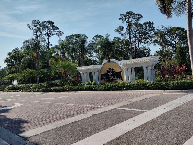 5600 BENTGRASS DRIVE 8-103, Sarasota, FL 34235