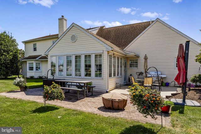 4 EAGLE CIR, Denver, PA 17517