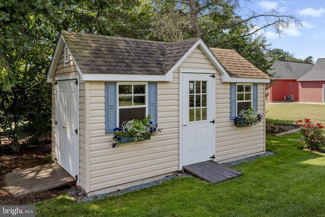 4 EAGLE CIR, Denver, PA 17517