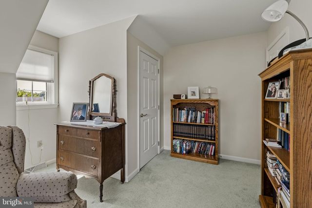 4 EAGLE CIR, Denver, PA 17517