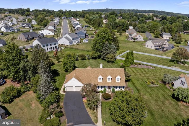 4 EAGLE CIR, Denver, PA 17517