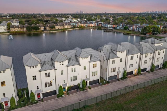 2202 Lakeshore Edge Drive, Houston, TX 77080