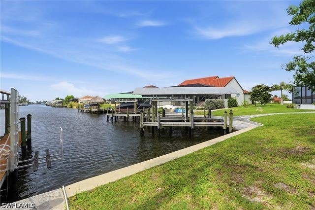 3728 Yucatan PKWY, Cape Coral, FL 33993