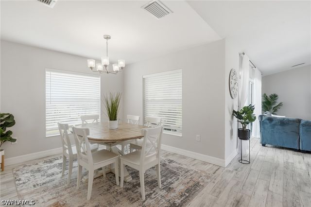 3728 Yucatan PKWY, Cape Coral, FL 33993