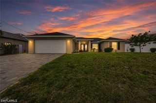 3728 Yucatan PKWY, Cape Coral, FL 33993