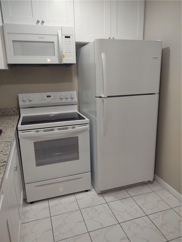 16 Keswick A 16, Deerfield Beach, FL 33442