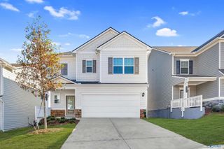 7318 Pine Run Lane SE, Owens Cross Roads, AL 35763