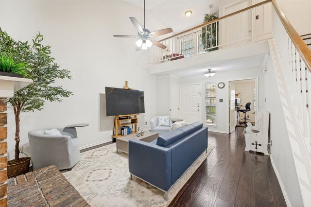 2800 Keller Springs Road 6B, Carrollton, TX 75006